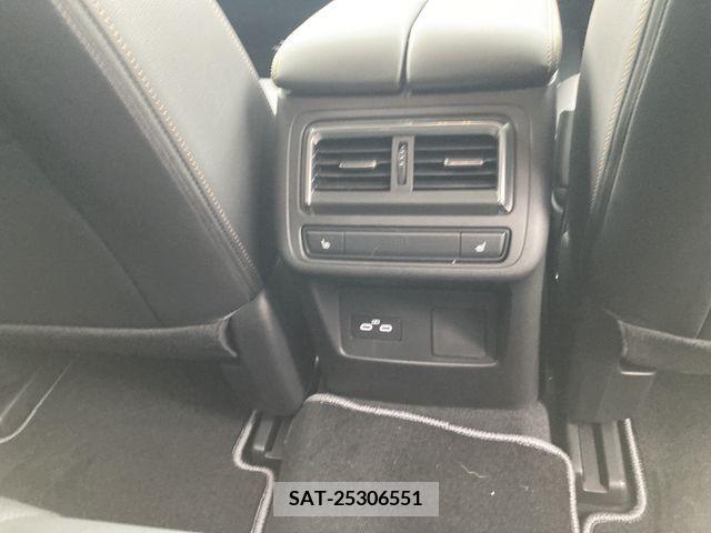 Mazda CX-60 2023-07 371990-15