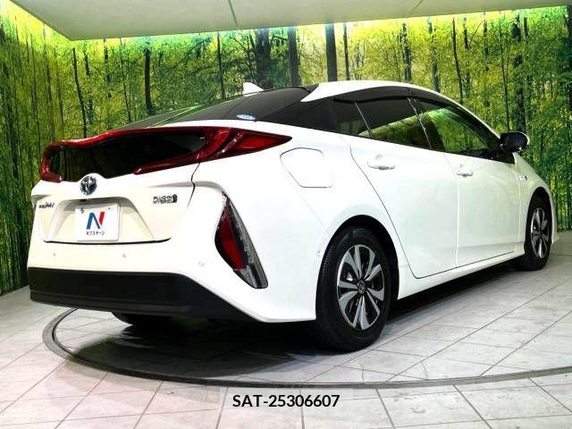 Toyota PRIUS PHV 2019-10 282563-17