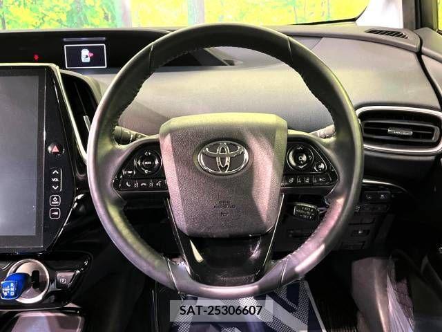 Toyota PRIUS PHV 2019-10 282563-11
