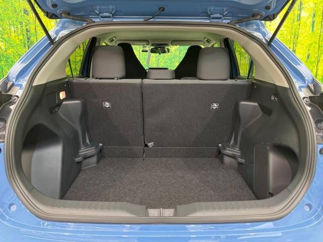 Toyota YARIS CROSS 2023-03 185343-10