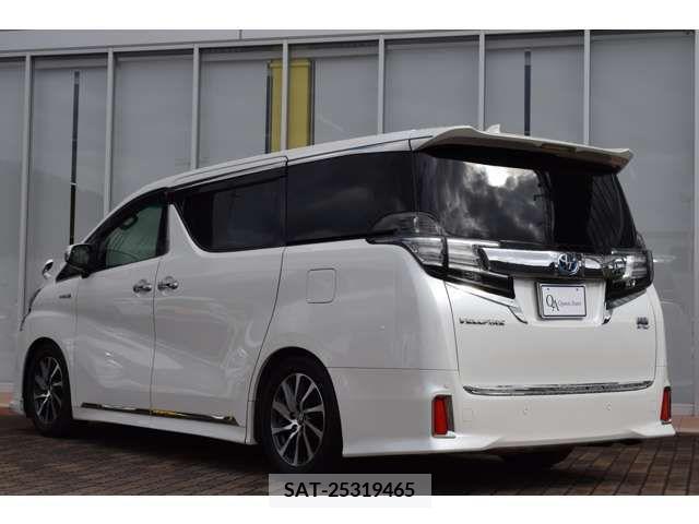 Toyota VELLFIRE 2015-06 225217-1