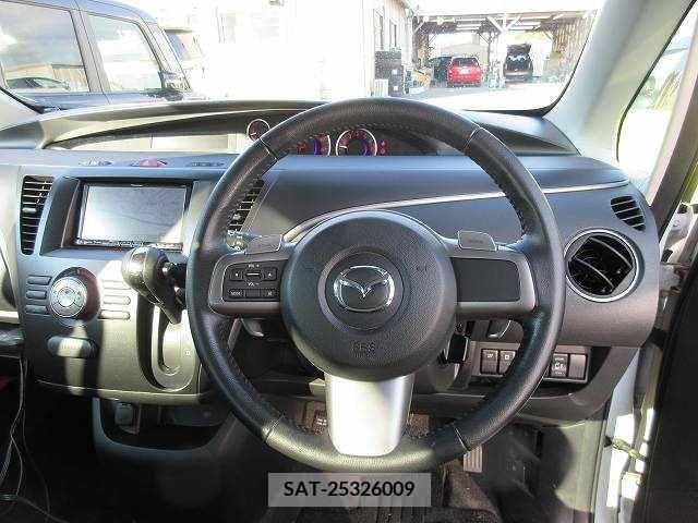 Mazda BIANTE 2013-07 221009-3