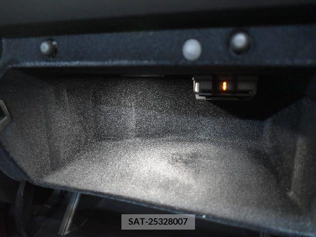 Amg C-CLASS 2017-05 209557-13