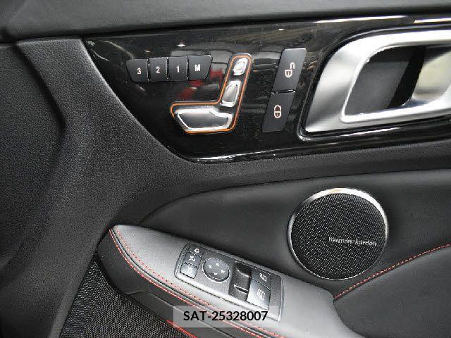 Amg C-CLASS 2017-05 209557-12