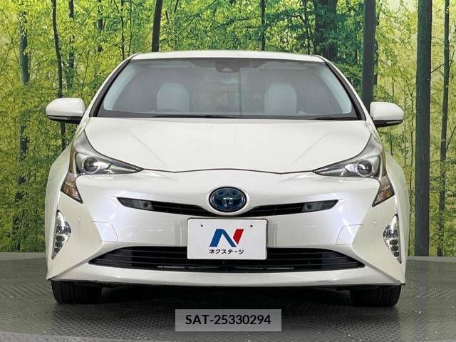Toyota PRIUS 2017-07 282177-14