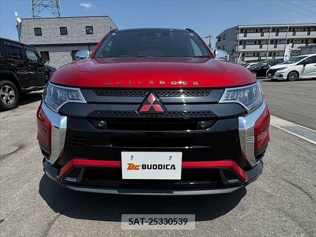Mitsubishi OUTLANDER PHEV 2020-11 281138-9