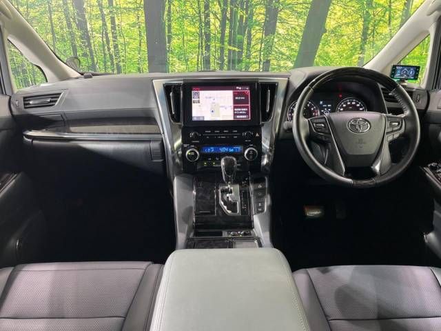 Toyota ALPHARD 2020-10 16657-1