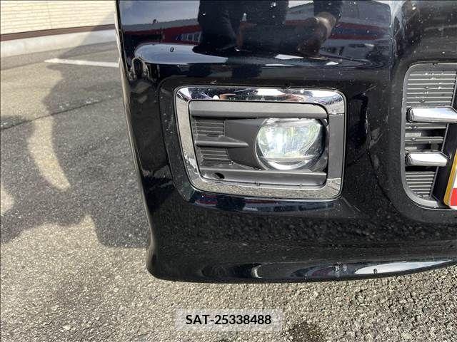 Honda N BOX CUSTOM 2017-03 213548-3