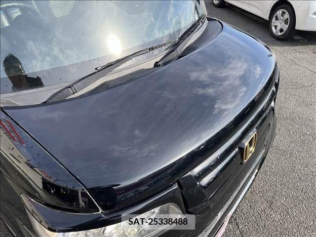 Honda N BOX CUSTOM 2017-03 213548-7