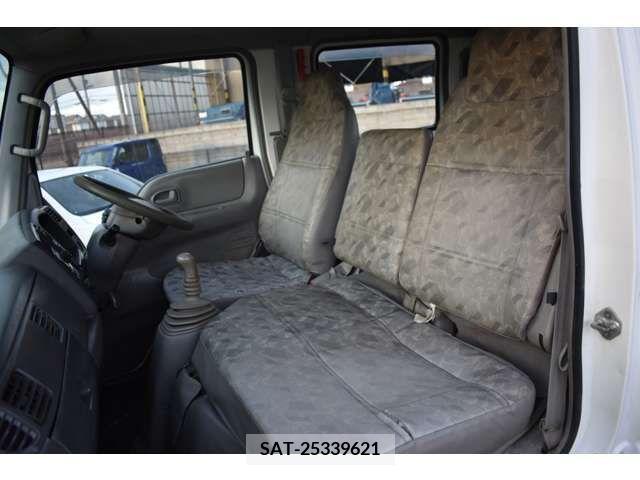 Mazda TITAN DASH 2005-09 212822-9