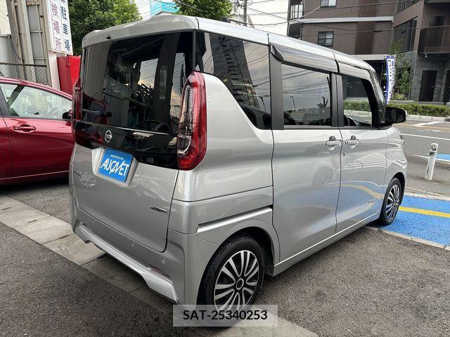 Nissan ROOX 2022-04 363128-1