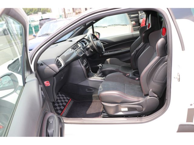 Citroen DS3 2012-03 3234-8