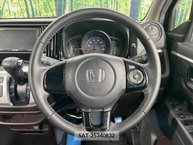 Honda N-WGN 2014-02 307676-11