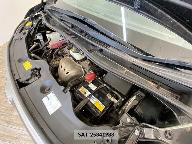 Toyota VELLFIRE 2009-06 225008-11