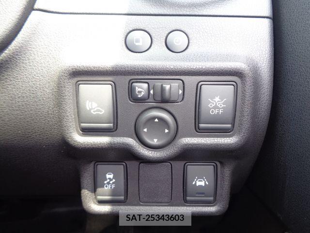 Nissan NOTE 2018-03 305436-9