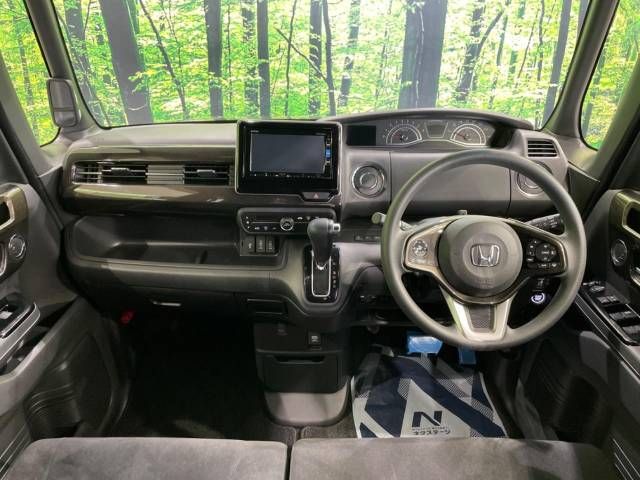 Honda N BOX CUSTOM 2018-03 189151-1