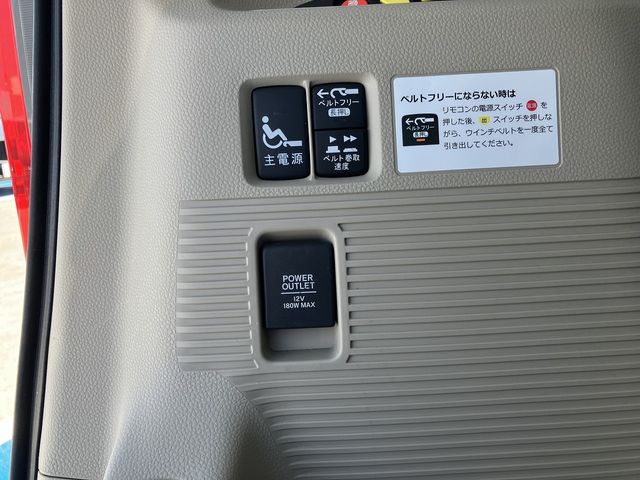 Honda N BOX 2018-08 9203-14