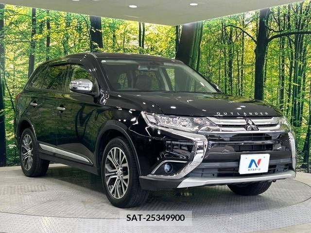 Mitsubishi OUTLANDER 2017-04 383899-16