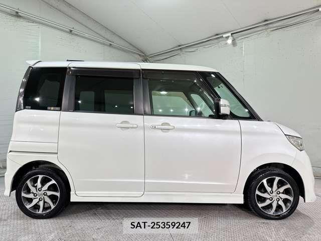 Nissan ROOX 2011-04 218477-7
