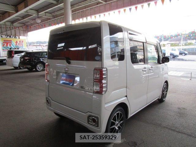 Daihatsu WAKE 2016-08 208011-2