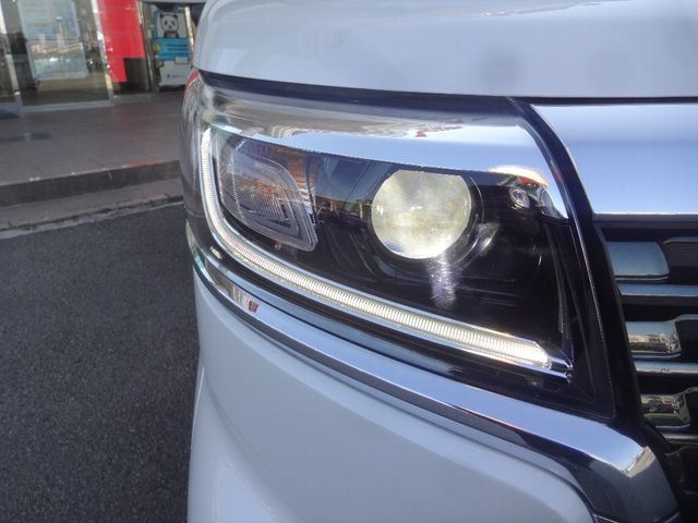 Suzuki SPACIA 2018-07 183083-29