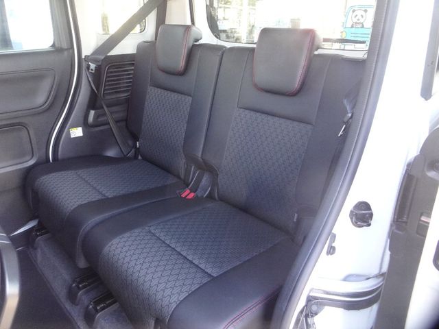 Suzuki SPACIA 2018-07 183083-8