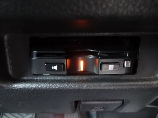 Suzuki SPACIA 2018-07 183083-23