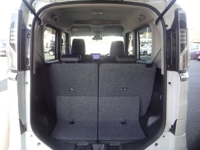 Suzuki SPACIA 2018-07 183083-5