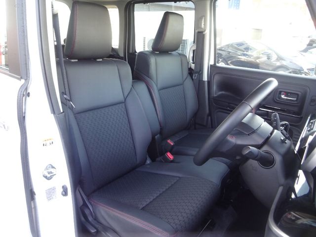 Suzuki SPACIA 2018-07 183083-6