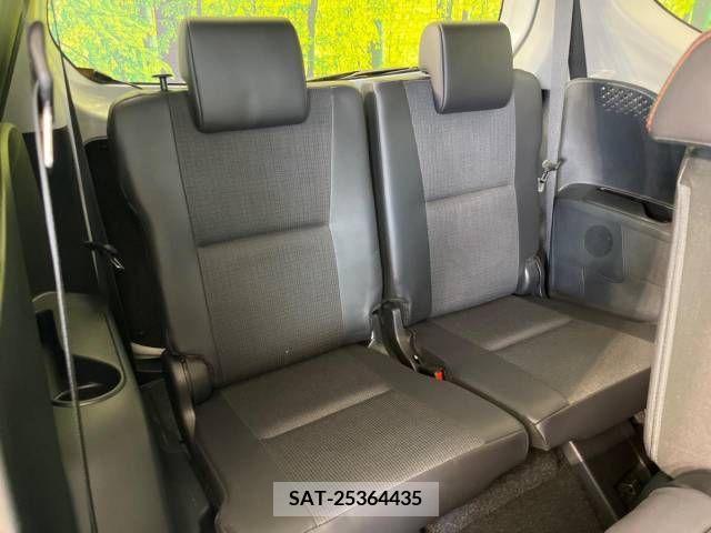 Toyota SIENTA 2018-02 346109-10