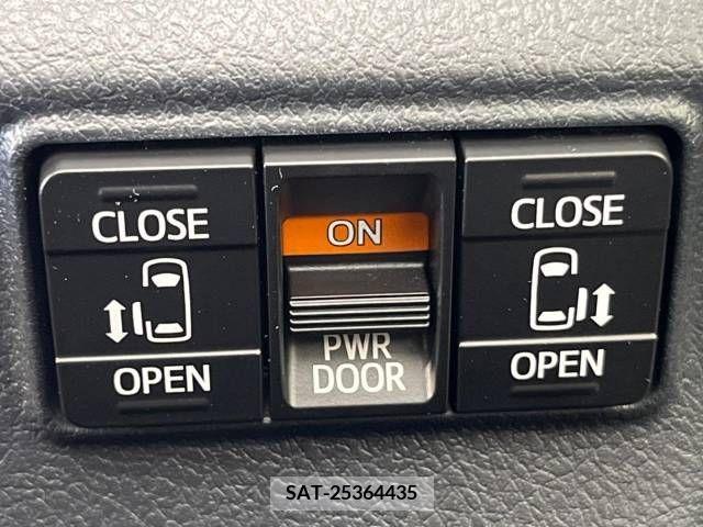 Toyota SIENTA 2018-02 346109-5