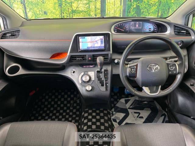 Toyota SIENTA 2018-02 346109-1