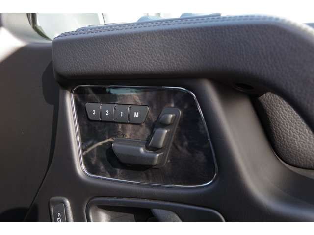Mercedes Benz G-CLASS 2015-06 4770-19