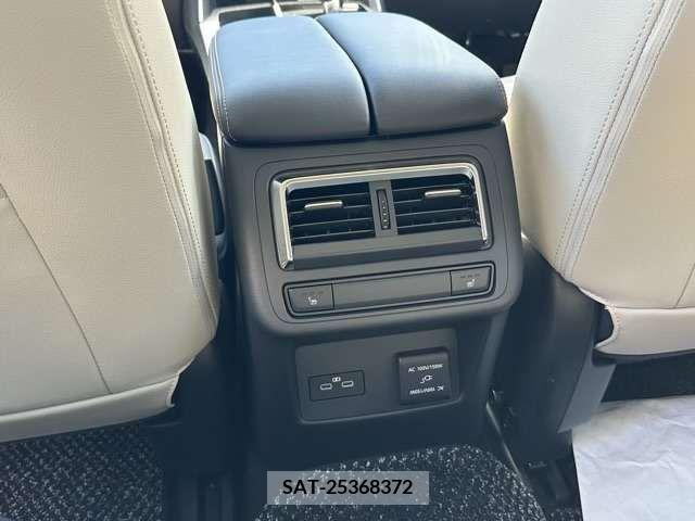 Mazda CX-60 2023-02 346105-4