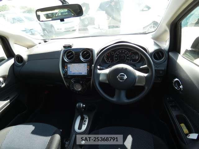 Nissan NOTE 2013-12 250469-10