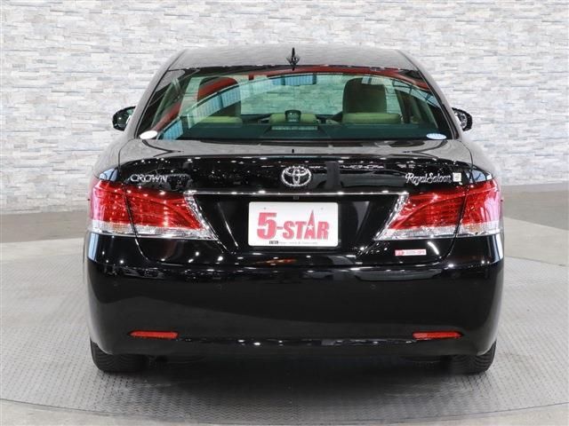 Toyota CROWN SEDAN 2017-10 184638-7