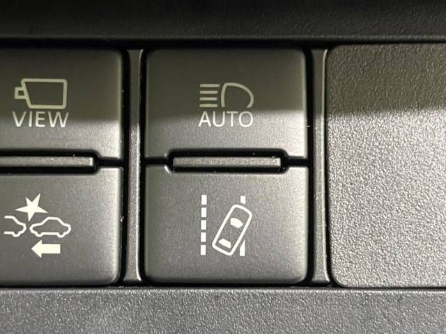 Toyota SIENTA 2019-04 19196-6