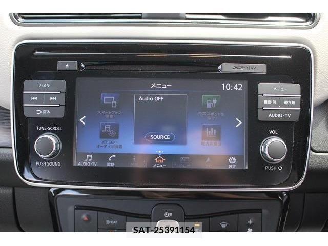 Nissan LEAF 2017-12 352031-1