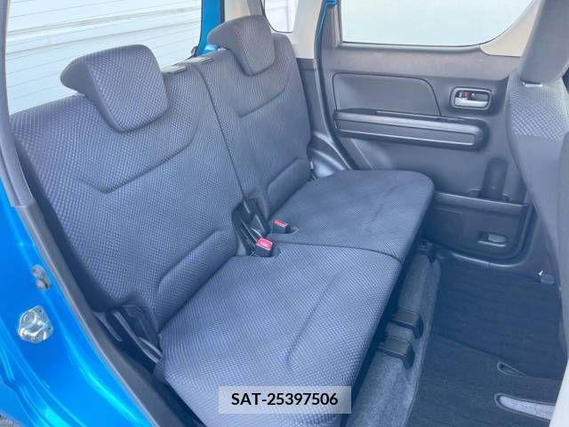 Mazda FLAIR 2017-09 353888-9