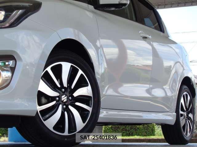 Suzuki SWIFT 2018-10 320928-15