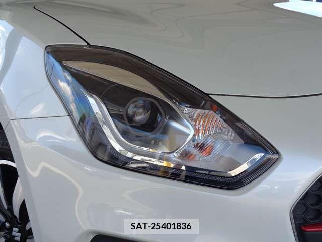 Suzuki SWIFT 2018-10 320928-13