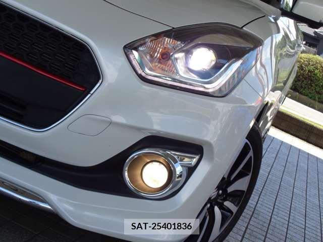Suzuki SWIFT 2018-10 320928-11
