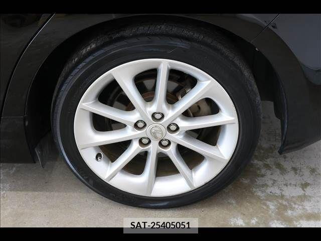 Lexus CT 2011-12 353899-13