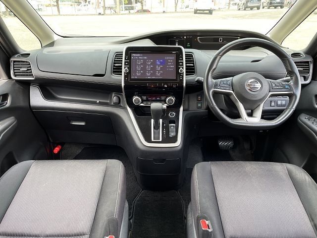 Nissan SERENA 2018-11 23234-1