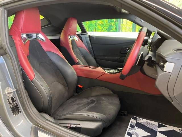 Toyota SUPRA 2021-04 13146-10