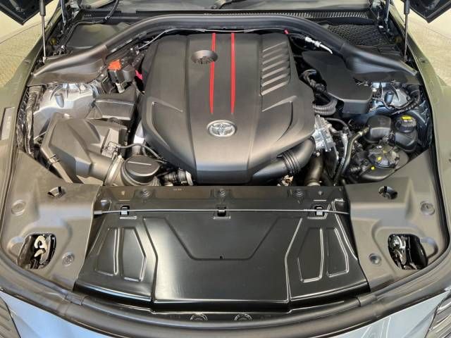 Toyota SUPRA 2021-04 13146-18