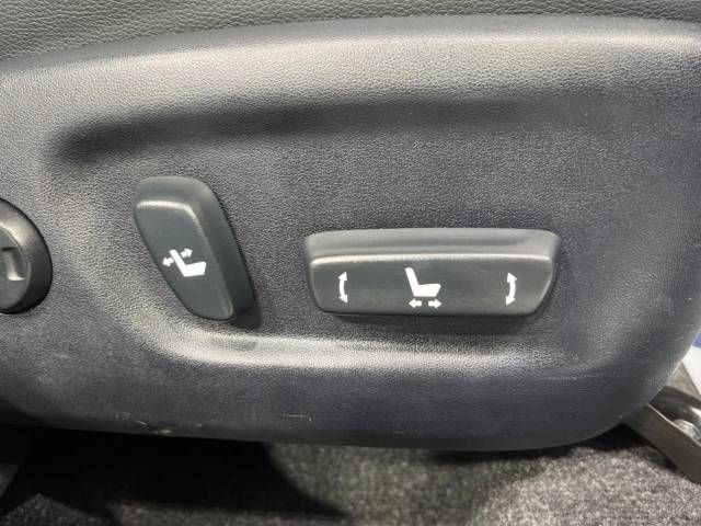 Toyota PRIUS 2014-06 16720-5