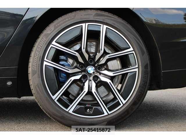 Bmw 7 SERIES 2023-08 263395-6