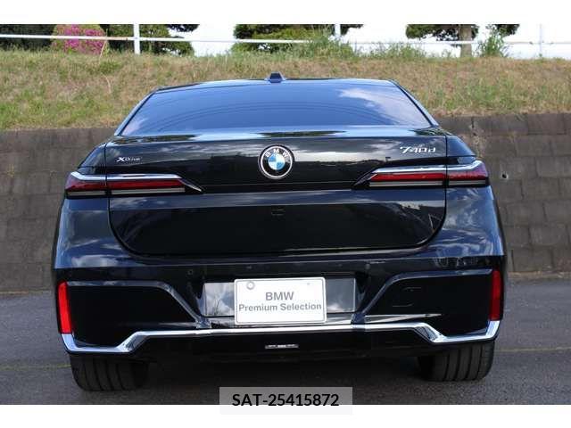 Bmw 7 SERIES 2023-08 263395-13