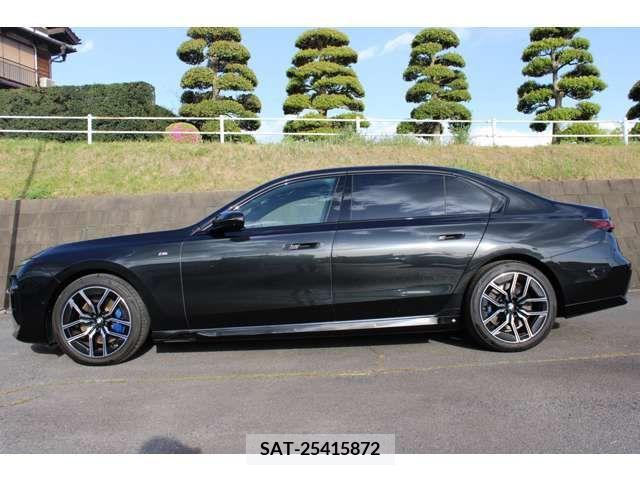 Bmw 7 SERIES 2023-08 263395-15